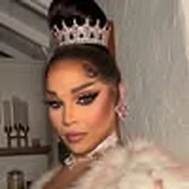 Calypso Monroe