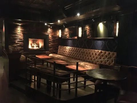 DrYnk Bar & Lounge